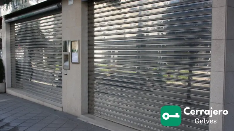 Reparación de persianas metálicas en Tomares